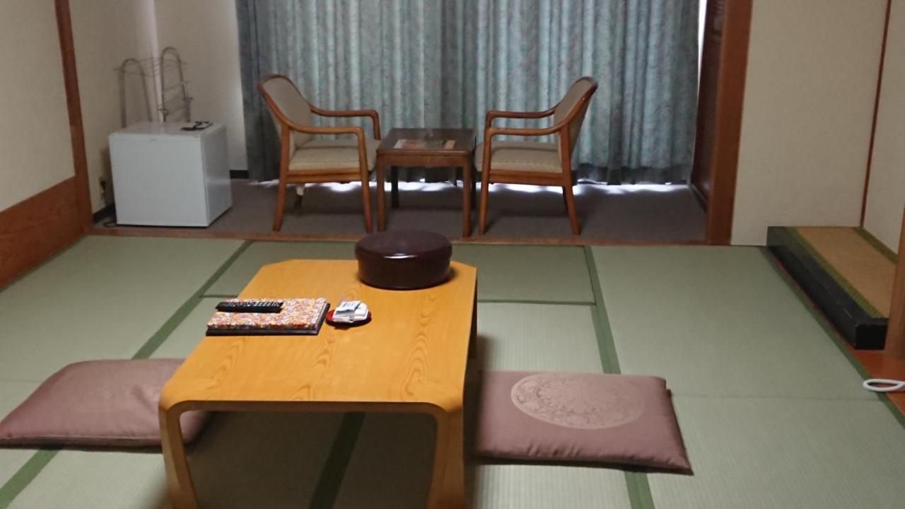 The Gran Resort Elegante Awajishima Екстериор снимка