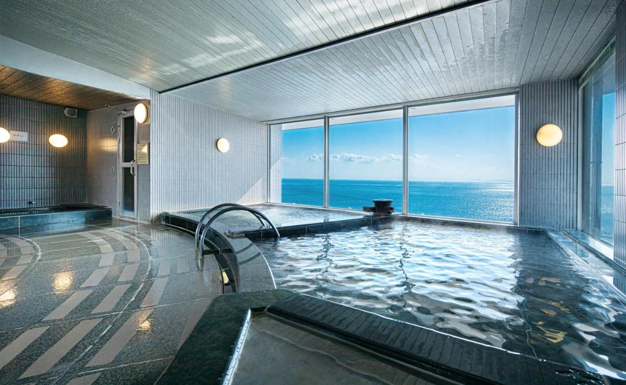 The Gran Resort Elegante Awajishima Екстериор снимка