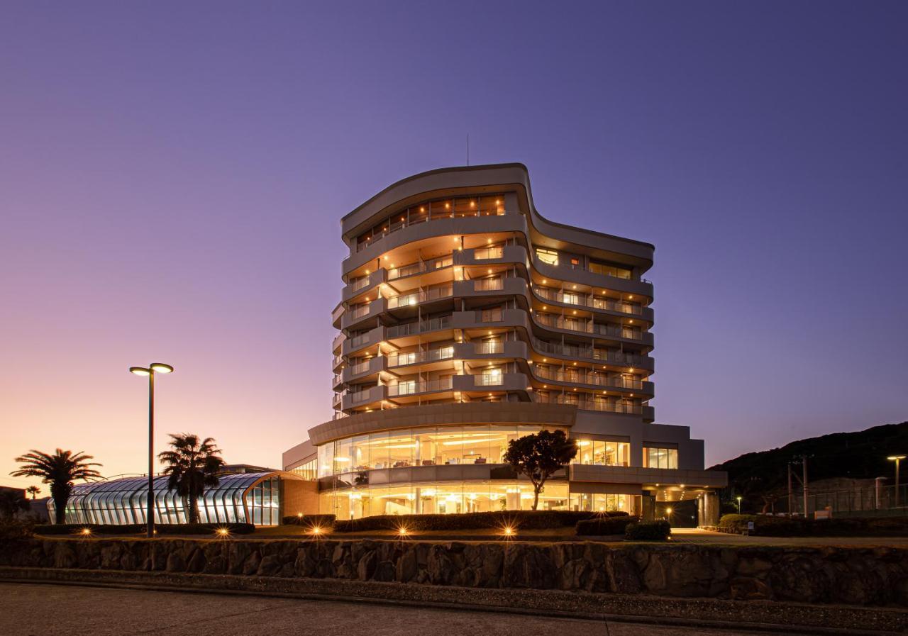 The Gran Resort Elegante Awajishima Екстериор снимка