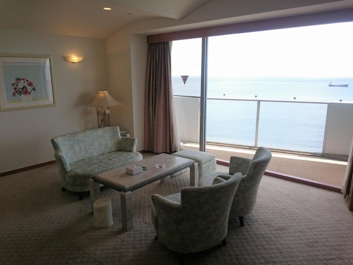 The Gran Resort Elegante Awajishima Екстериор снимка