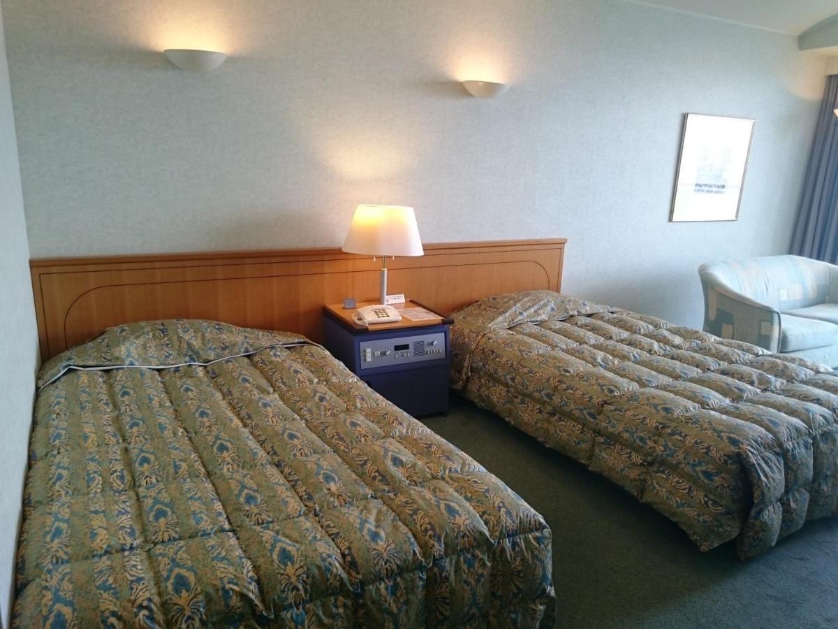 The Gran Resort Elegante Awajishima Екстериор снимка