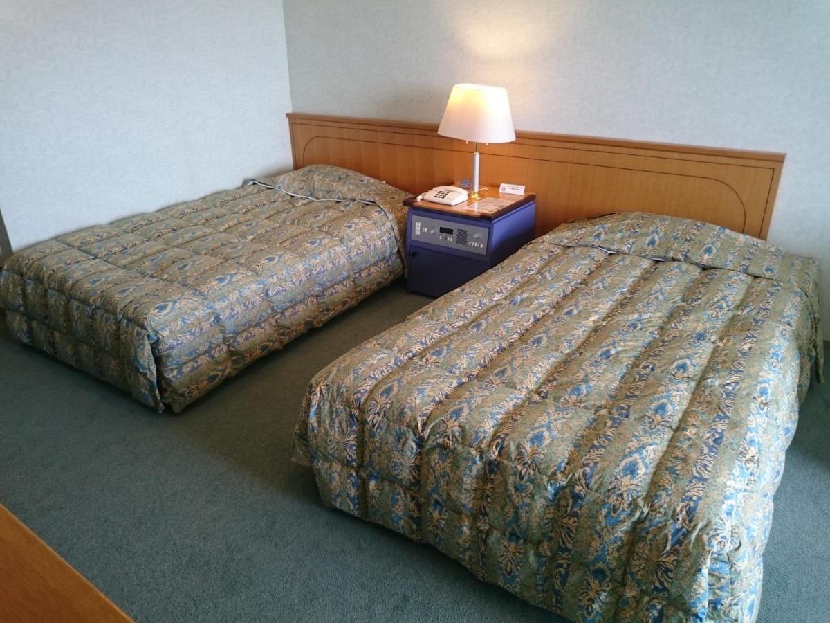 The Gran Resort Elegante Awajishima Екстериор снимка