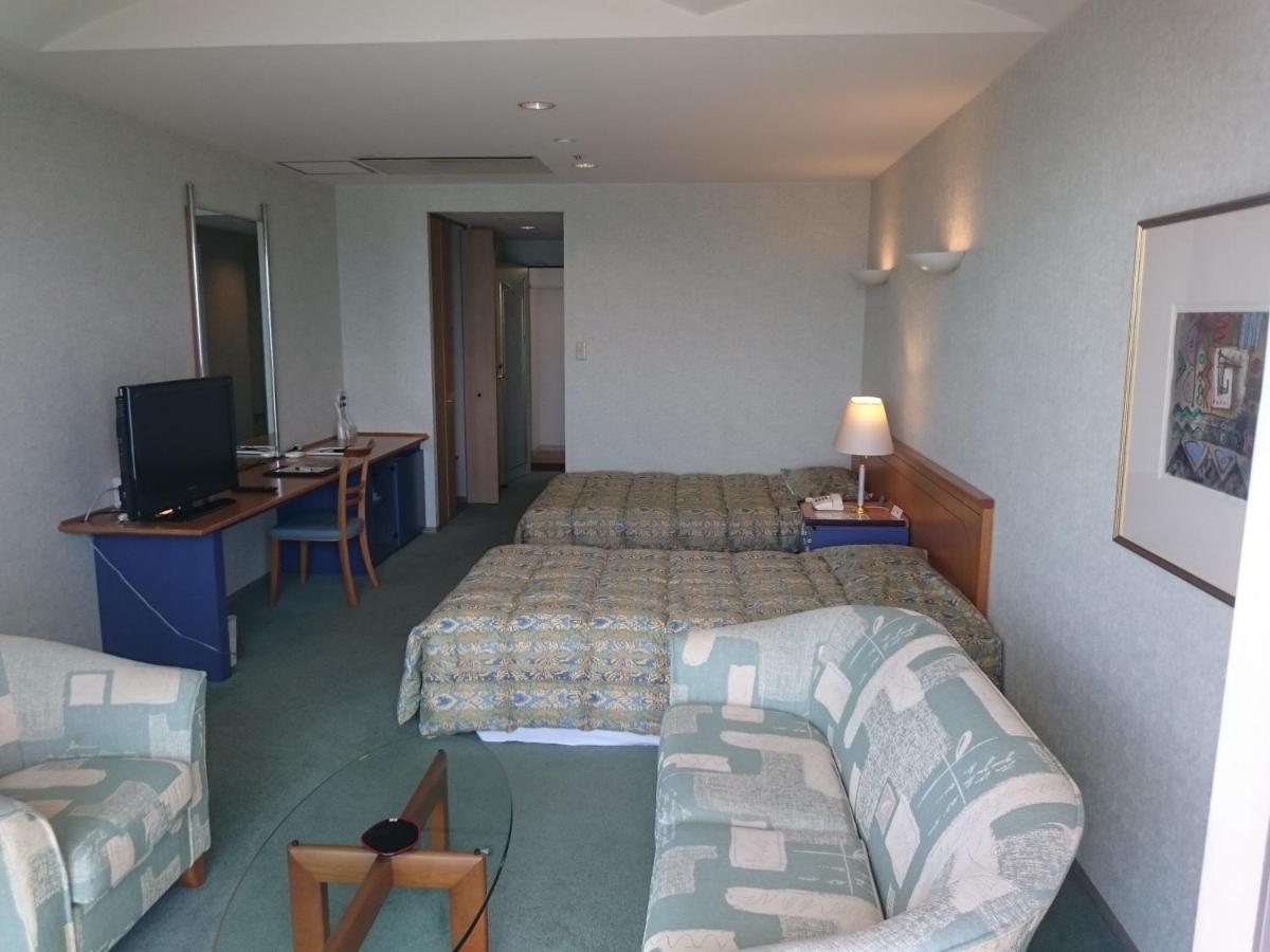 The Gran Resort Elegante Awajishima Екстериор снимка
